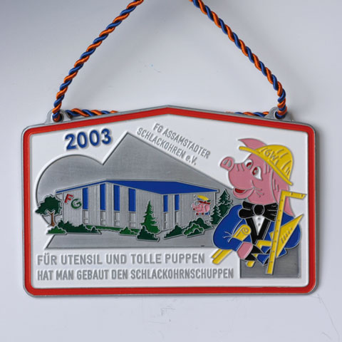 2003 Fasnachtorden - „Für Utensil und tolle Puppen hat man gebaut den Schlackohrnschuppen.“